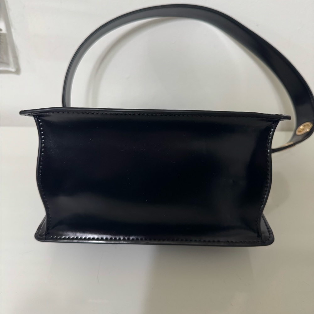 The Marc Jacobs® The Uptown Bag Black - Picture 9 of 10